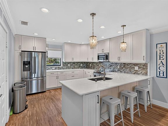 2nd image of 326 WINDRUSH BOULEVARD #202