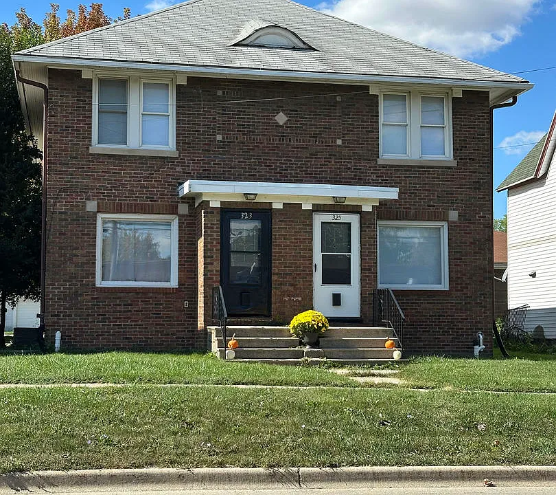 325 N 7th St