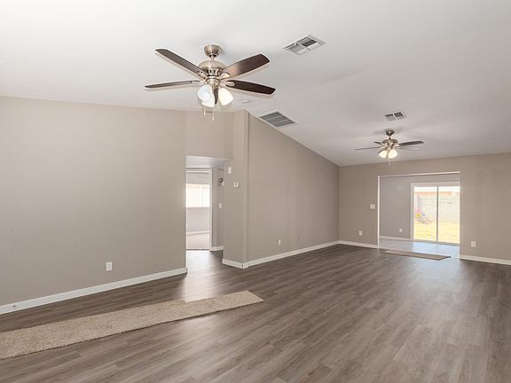 5th image of 7026 W Earll Dr