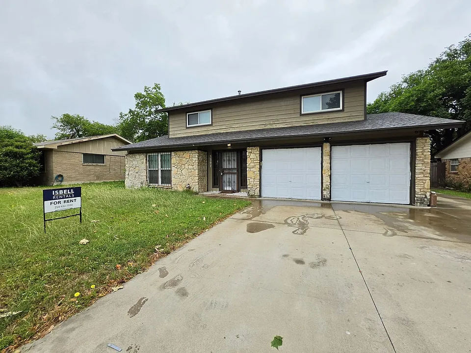 3207 Lake Charles Ave