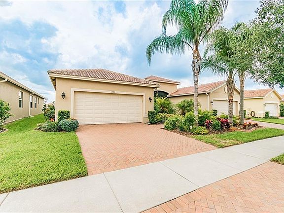2nd image of 4955 Marble Springs Cir