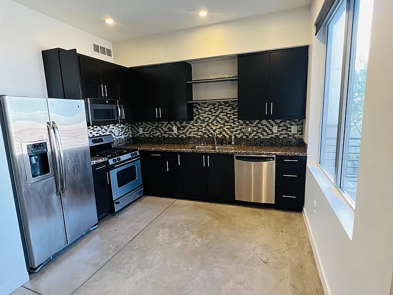 1326 N Central Ave #1301 — Photo 7