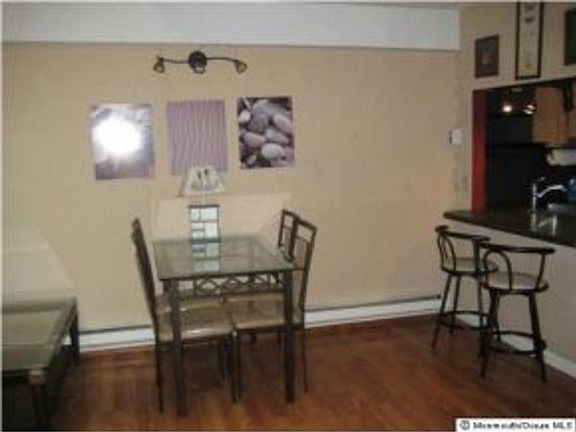 4th image of 600 Clifton Ave Unit 1-1-01A