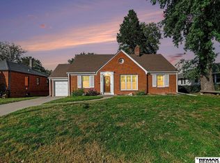3930 Castelar St, Omaha, NE 68105