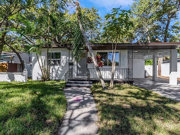 4th image of 2710 Boca Ciega Dr N