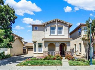 2402 White Dr, Fairfield, CA 94533