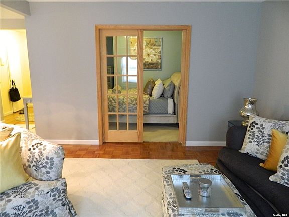 5th image of 11 Park Pl APT 1C