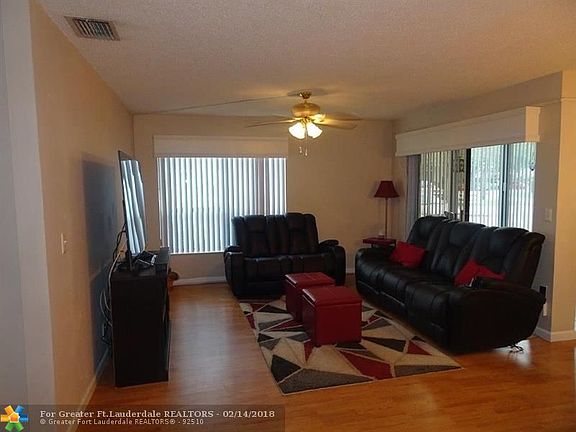 5th image of 3435 Cocoplum Cir #3418