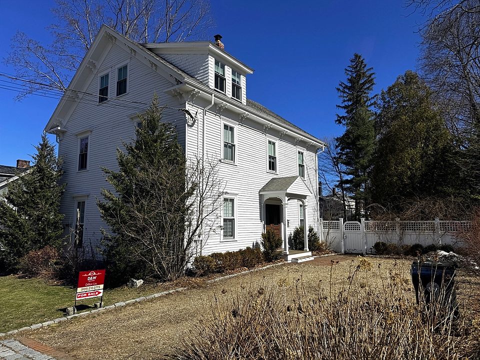 1st image of 154 Main St