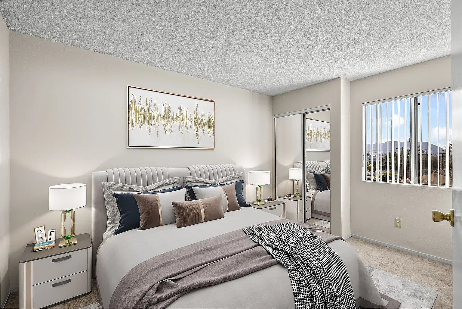 2 bed, 800 sqft, $2,590 — Photo 4
