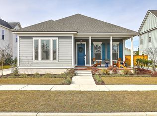 242 Great Lawn Dr, Summerville, SC 29486