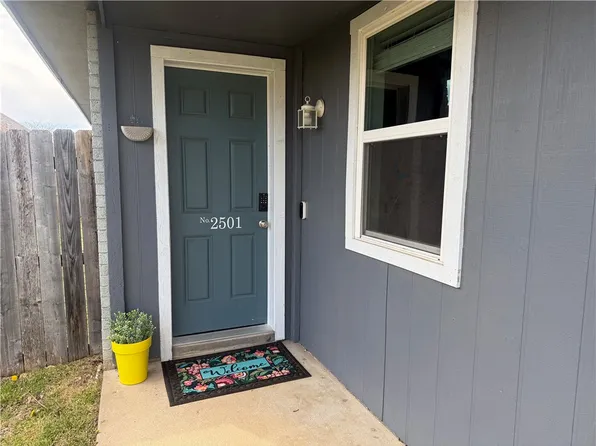 2501 Purdue Cir, Bentonville, AR 72712