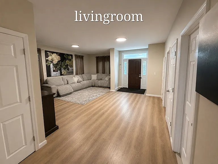 8056 Red Squirrel Dr — Photo 24