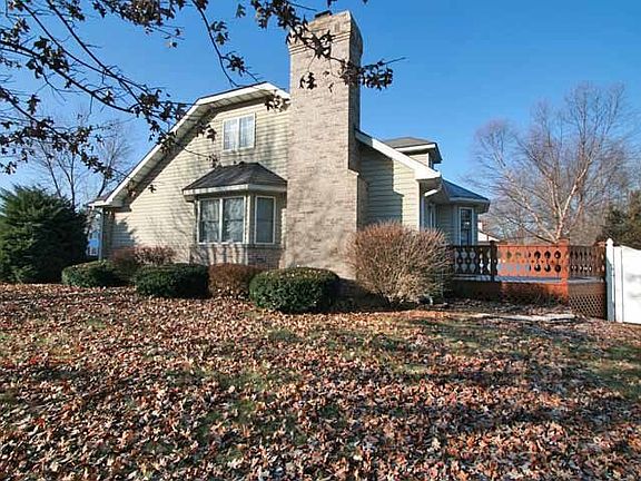 5th image of 100 Giberson Ct