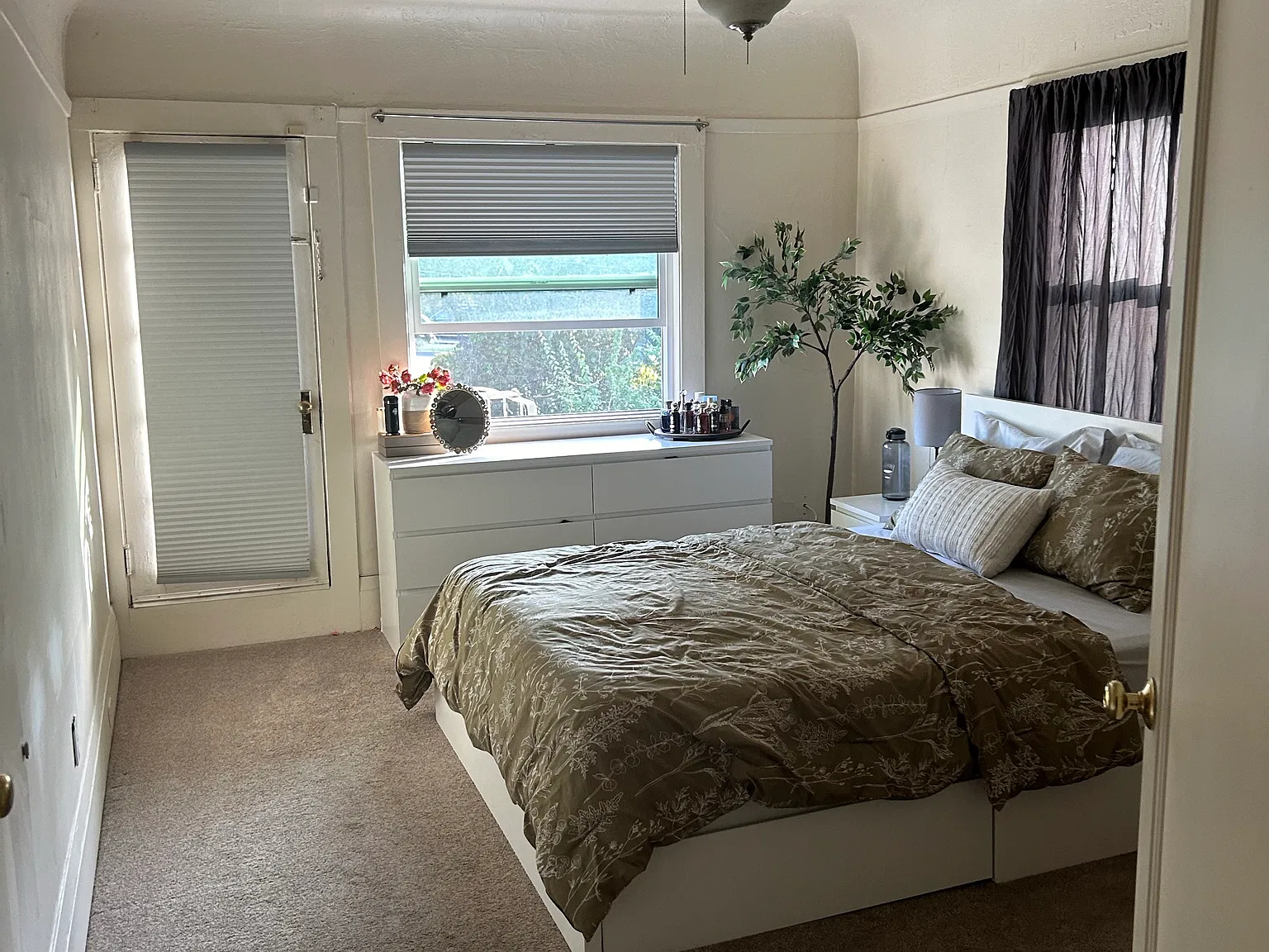 2 bed, 1.5 bath, 900 sqft, $2,899 — Photo 4