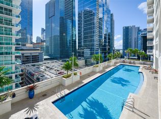 1200 Brickell Bay Dr APT 1517, Miami, FL 33131