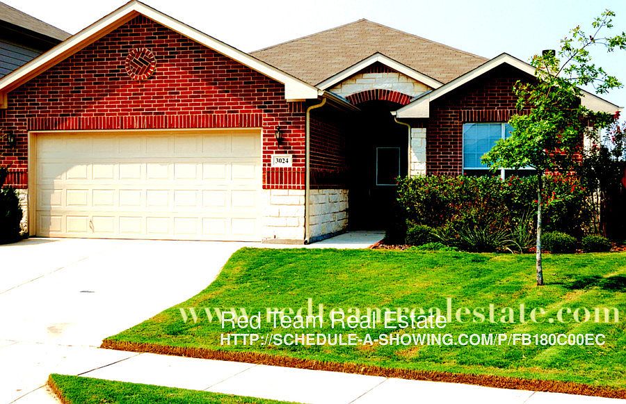 1st image of 3024 Yoakum St