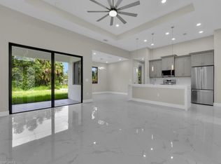410 Plumosa AVE, LEHIGH ACRES, FL 33972
