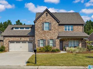350 Lake Chelsea Ct, Chelsea, AL 35043