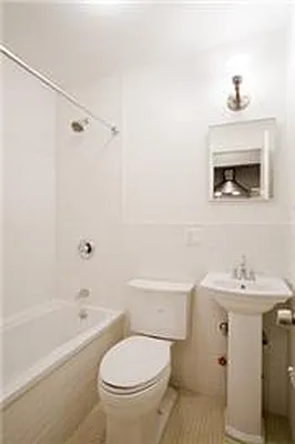 Rented by Living New York | media 33