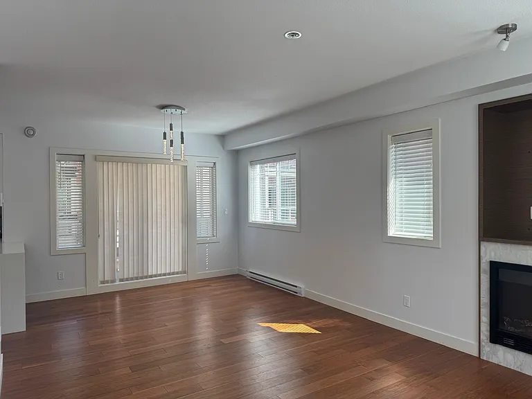 7199 Moffatt Rd #8 — Photo 5