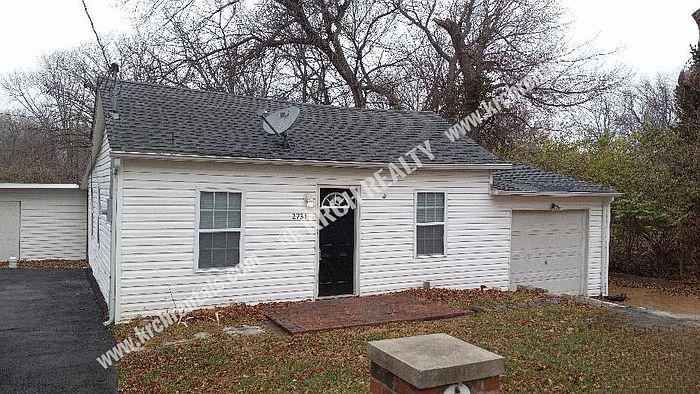 1st image of 2731 Francis Ave