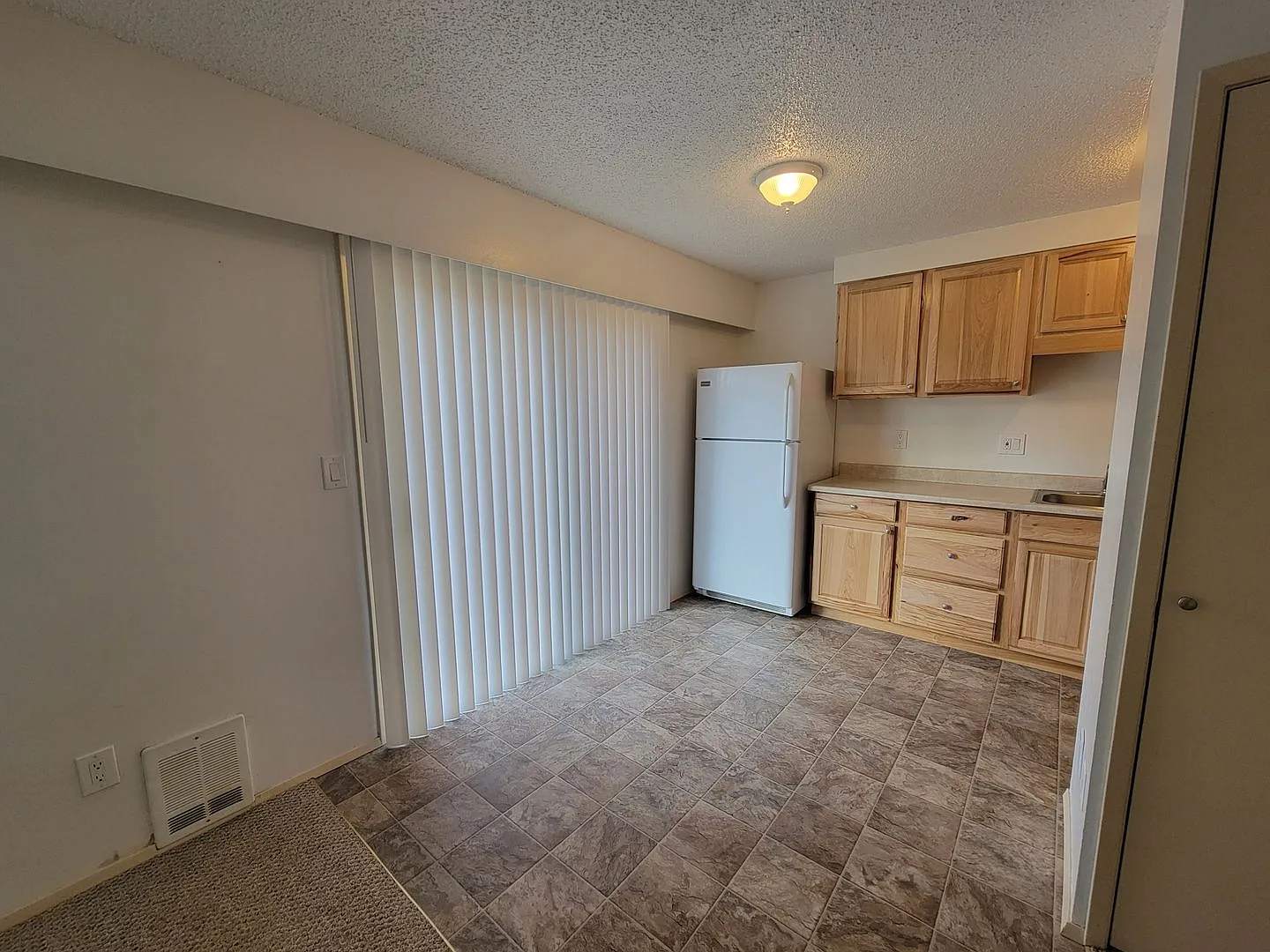 4823 100th Street NE — Photo 3