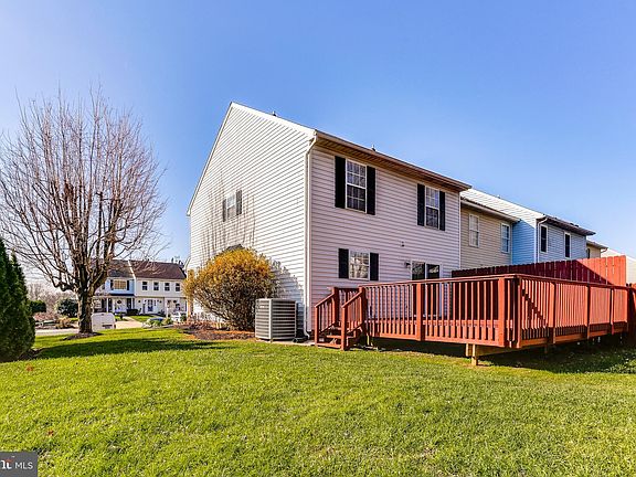 5th image of 1457 Landis Cir