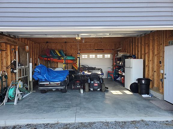 5th image of 14707 Lakeshore Dr