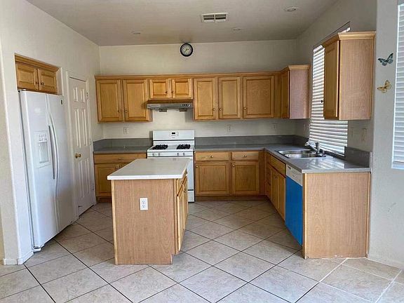 4th image of 4768 Bow Canyon Ct