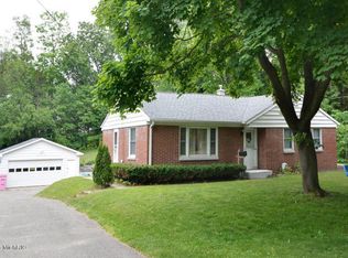 3219 Duke St, Kalamazoo, MI 49008