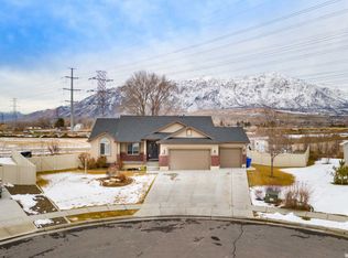 3258 W 2975 N, Plain City, UT 84404