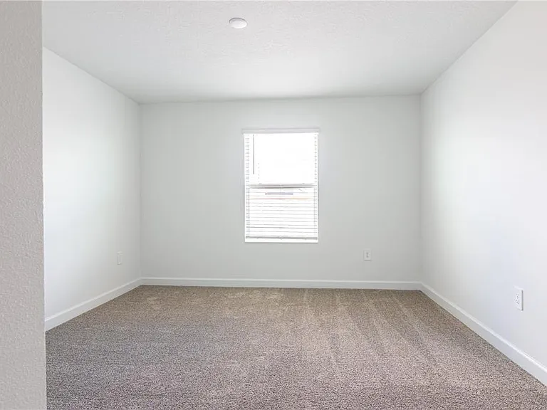 11763 Boldface Dr — Photo 31