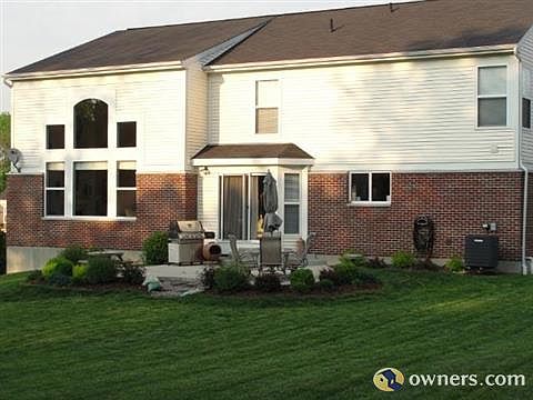 3rd image of 1126 Westchester Way