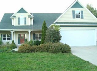 5527 Seaman Rd, Oregon, OH 43616