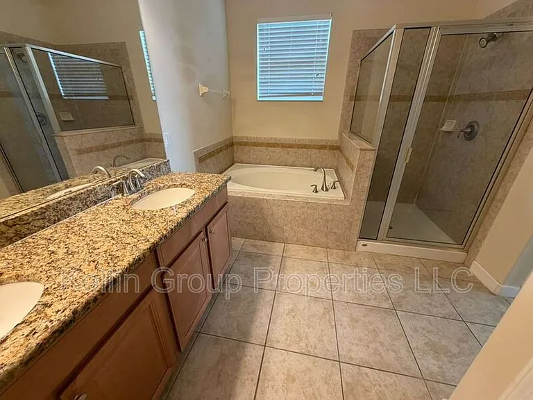 3852 Hampton Hills Dr — Photo 14