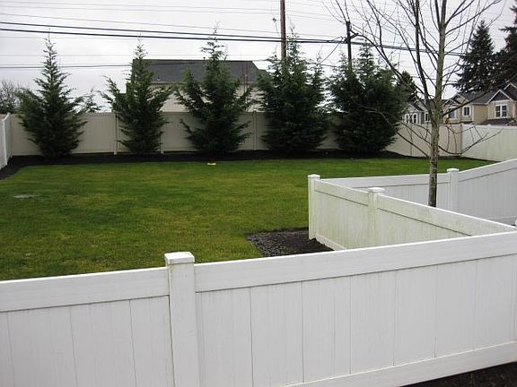 2nd image of 7045 NE 55th St