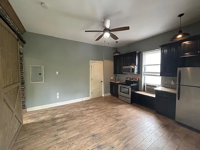 441 N Upper St #4 — Photo 1