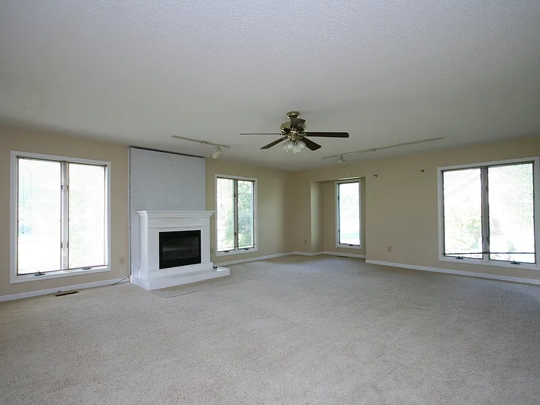 111 Heatherwood Dr — Photo 12