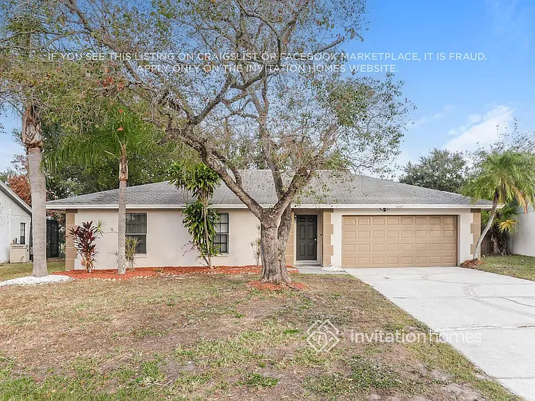 1517 Kestrel Way — Photo 3