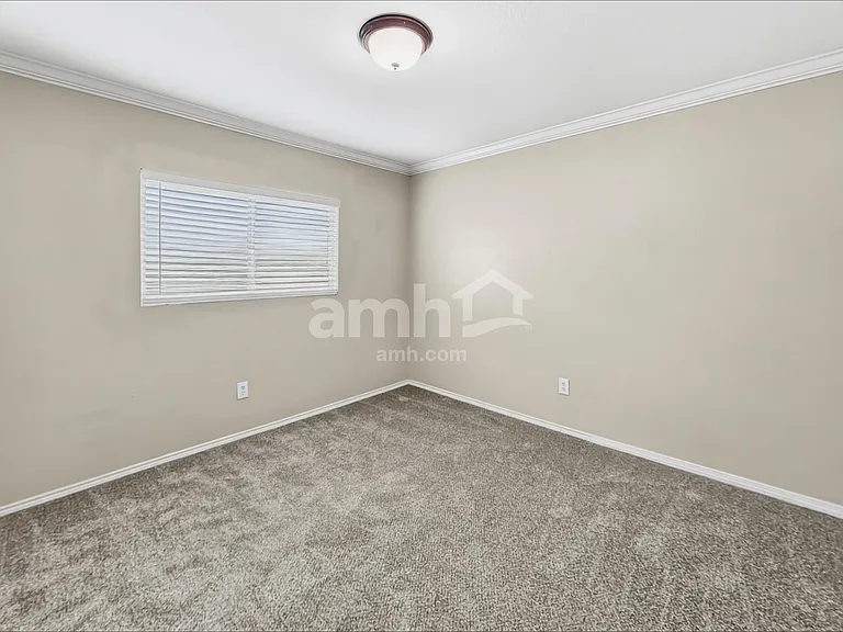 24727 Maple Crst — Photo 13