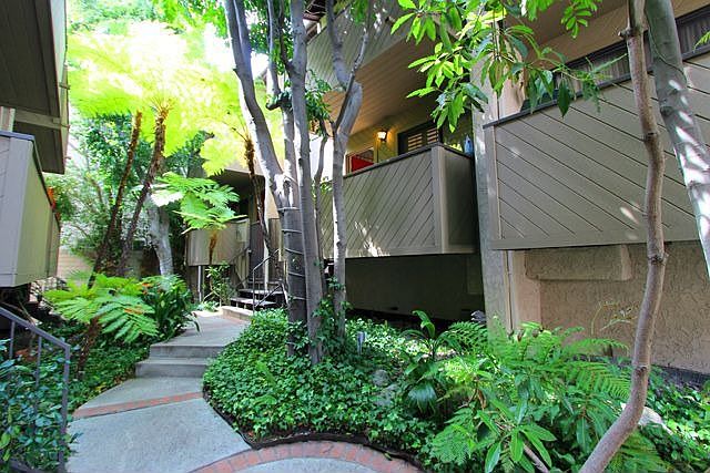 1st image of 5926 Chula Vista Way