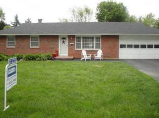 10913 W 48th Ter, Shawnee, KS 66203