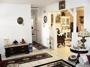 5th image of 2320 Cagua Dr NE