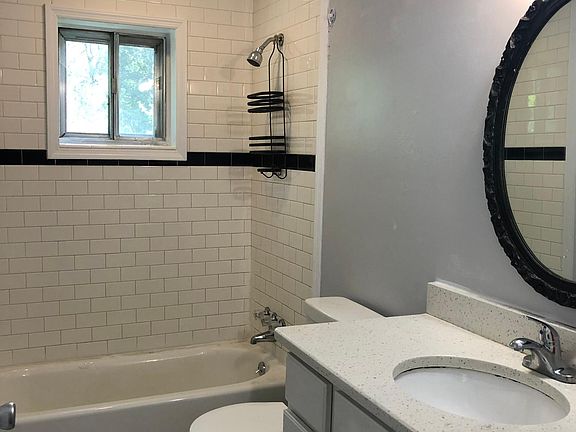 5th image of 3005 Dixie Dr SE