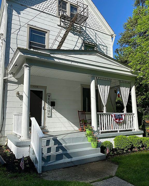 1st image of 1705 Hopkins Ave
