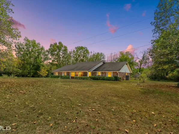 2655 Rodney Martin Rd, Shongaloo, LA 71072