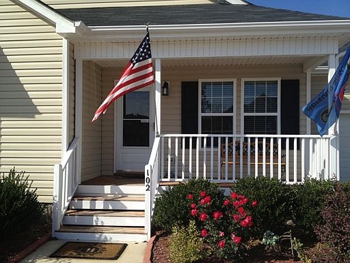 2nd image of 102 True Blue Dr