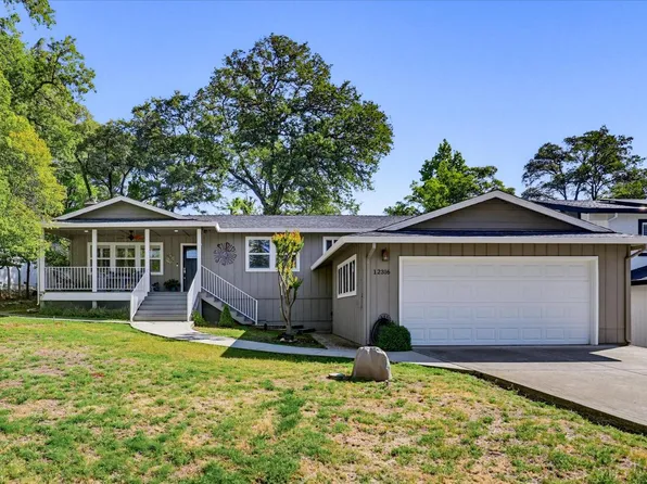 12316 Torrey Pines Dr, Auburn, CA 95602