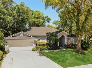 9902 Country Carriage Cir, Riverview, FL 33569